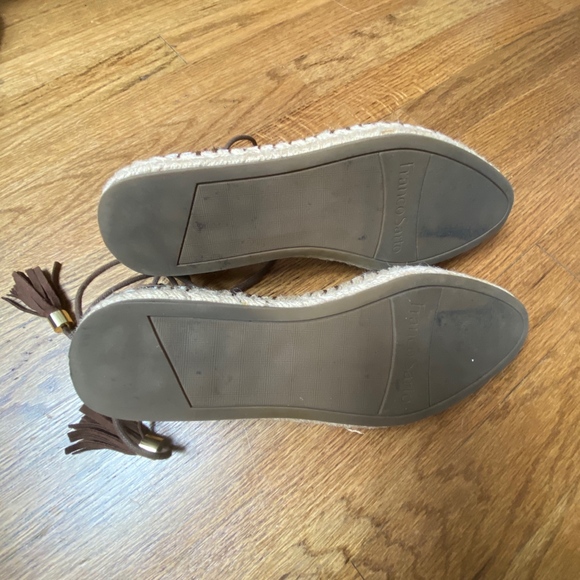 Trendy Flats - Strappy and Fabulous - Picture 3 of 6